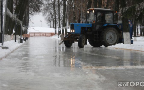 В центре Владимира закрыли каток, но собираются организовать кинотеатр
