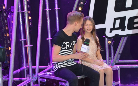 На шоу "Голос. Дети" владимирской школьнице апплодировали стоя