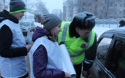 Верховный суд разрешил автолюбителям отказаться от детских кресел