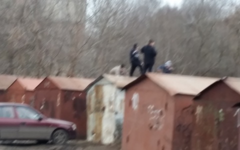 Досуг владимирских школьников: экстремальные прыжки по гаражам