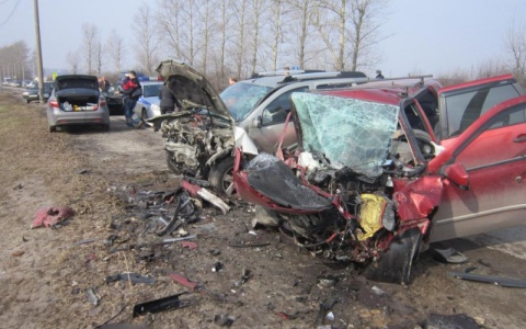 Во Владимирской области в ДТП погибли 4 человека