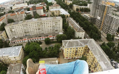 Владимирские романтики могут получить 15 суток за свидание на крыше высотки