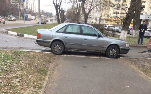 Фотоподборка "Паркуюсь как хочу" с улиц Владимира