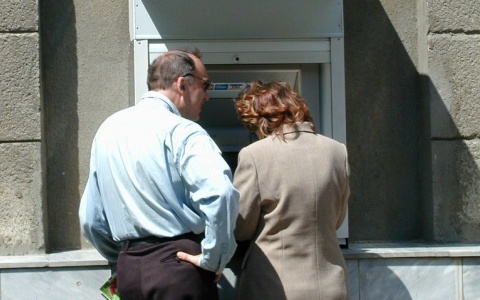 Ковровский игроман украл 2 миллиона рублей у клиентов банка