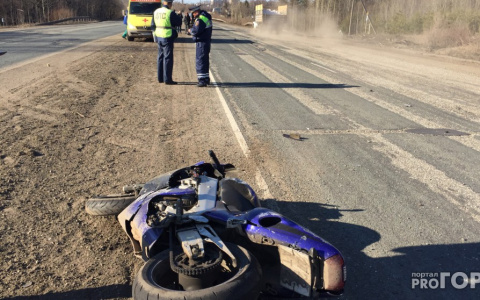 В Ленинском районе мотоциклист врезался в автомобилиста