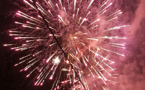 Для тех, кто пропустил: фото и видео салюта 9 мая во Владимире