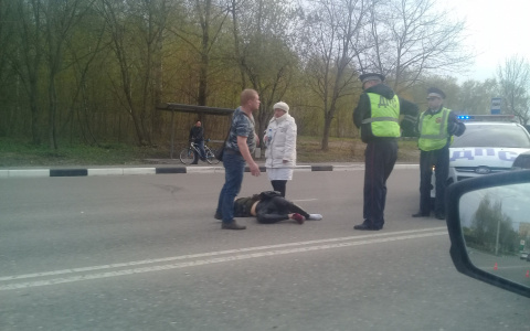 На улице Мира сбили 19-летнюю девушку