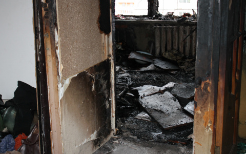 Горожанка: «Мы пошли посмотреть сгоревшую квартиру и посередине комнаты обнаружили труп»