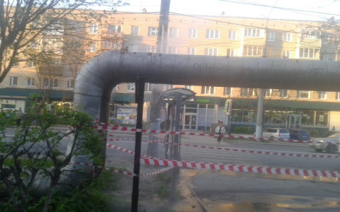 Коммунальщики прокомментировали "кипящий" водопад на Егорова