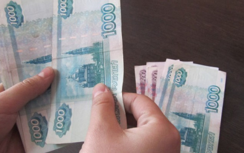 Россияне рассказали, сколько им нужно денег для "нормальной жизни"