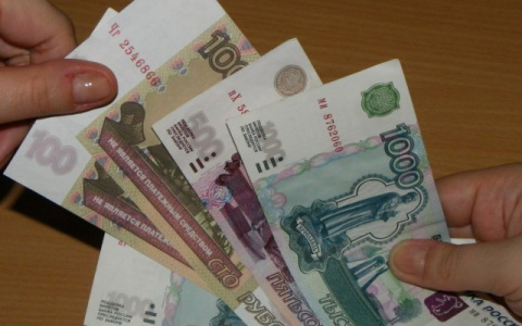 В ЦБ рассказали, когда поступят в обращение купюры в 200 и 2000 рублей