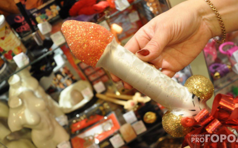 Милонов призвал продавать интимные товары по назначению врача