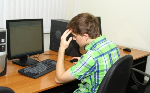 Гороскоп на вторник: Львы устанут от рутины, а Козероги нарвутся на скандал