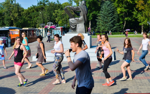Владимирцев приглашают на зажигательную вечеринку под открытым небом!