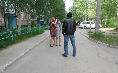 На улице Лакина обнаженный мужчина напал на 8-летнюю девочку