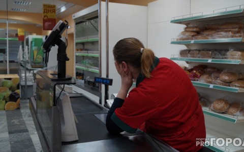 В Кольчугино 45-летняя женщина целый год грабила продовольственный магазин