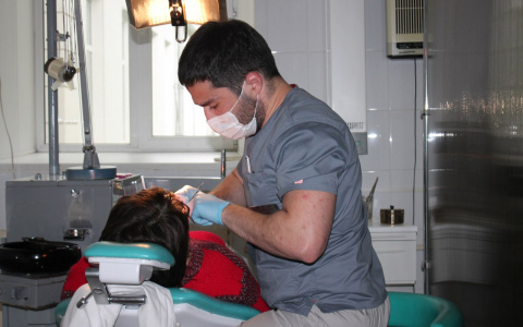 Самый брутальный владимирский стоматолог: о женщинах в своем кресле и "липовых" врачах