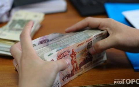 Мужчина дважды потерял 200 000 рублей в ковровском кафе