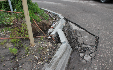 Телефонисты ломают владимирские дороги?