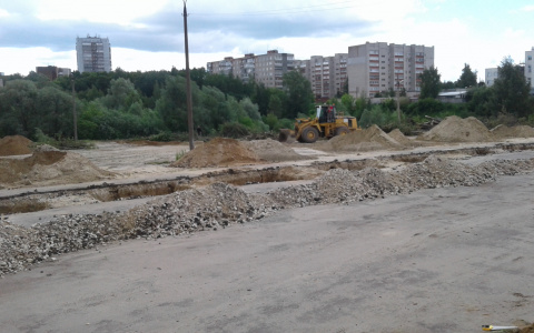 Напротив «Ленты» началось строительство нового Ледового дворца