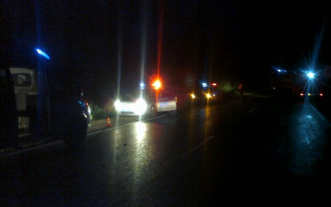 Ночью под Гусь-Хрустальным в кювет опрокинулась легковушка