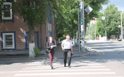 Светофор в центре Владимира провоцирует аварийные ситуации на дороге