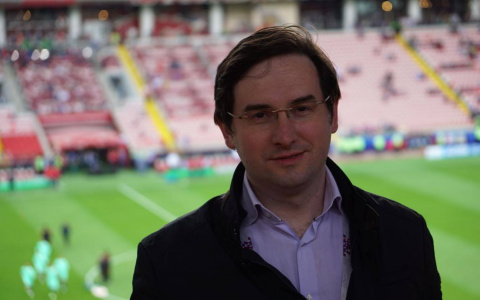 Полковников: «Единая Россия» обыгрывает оппонентов, реализующих «вчерашнюю» повестку