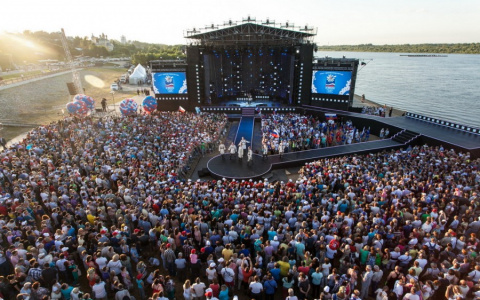 «Ростелеком» обеспечил трансляцию концерта ко Дню семьи, любви и верности