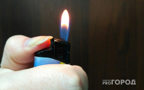 Компания отдыхающих облила бензином женщину и подожгла ее