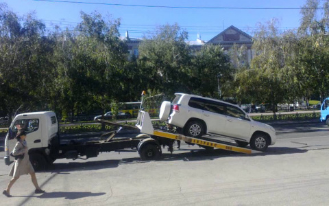 Во Владимире жена решила наказать мужа, отняв у него дорогую машину