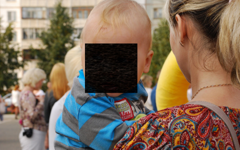 В России будут бороться против попрошаек с больными детьми