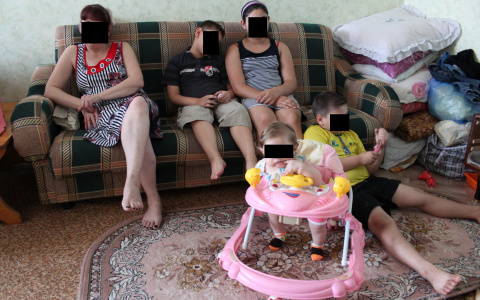 Многодетная семья из Владимира осталась без благотворительной помощи