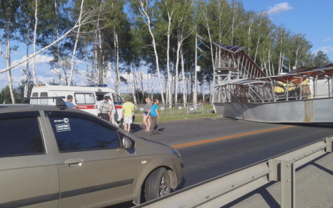 В Вязниковском районе на трассе М-7 обрушился надземный пешеходный переход