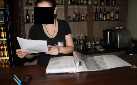 Популярное кафе в центре Владимира арестовано за долги своей хозяйки