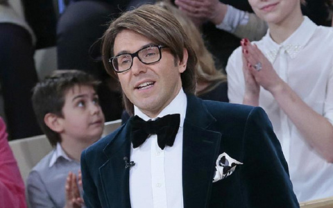 Стало известно, когда Малахов начнет вести ток-шоу на «России-1»