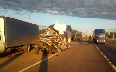 Жуткое ДТП с участием четырех автомобилей произошло ночью в Вязниковском районе