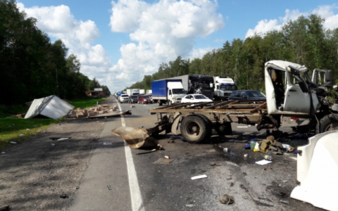 В Петушинском районе произошла авария с участием нескольких авто (фото)