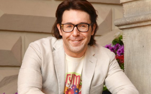 На "России 1" вышла передача "Прямой эфир" с Малаховым и Корчевниковым