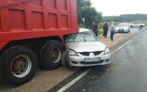 Во Владимирской области в ДТП погибли 3 человека