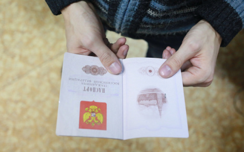 Сбербанк начнет оформлять гражданам РФ паспорта