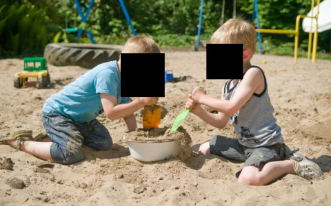 В Муромском районе мальчик оказался заживо погребенным под кучей песка