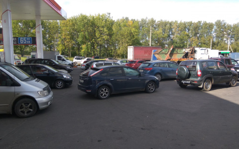 Во Владимире перекрыли М-7 в районе "заминированного" торгового центра