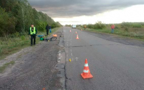 В Кольчугино пьяный велосипедист решил тараном взять легковушку