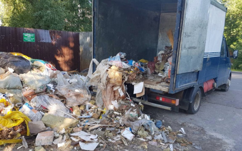 Делом недобросовестного "мусорщика" во Владимире займется прокуратура