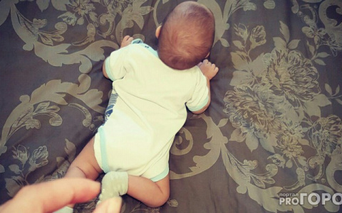 Новости России: Нерадивые родители напоили месячного сына раствором марганцовки