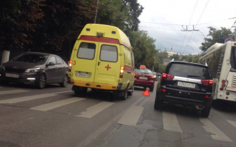 Подборка самых опасных пешеходных переходов Владимира