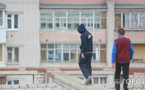 Во Владимире двое подростков за несколько дней угнали три автомобиля