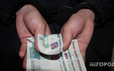 Владимирский госслужащий получил 2 года условно за финансовые махинации