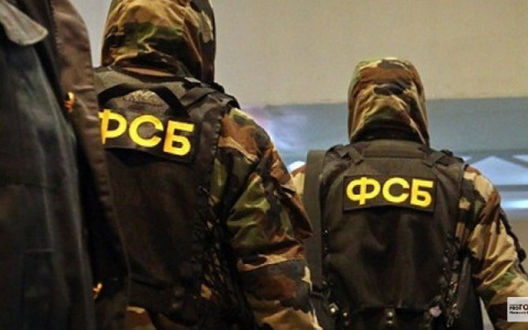 ФСБ выяснила, кто «минирует» здания в России