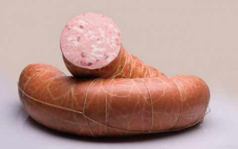 Колбаса ценой человеческой жизни: мужчина совершил кошмарное преступление ради еды